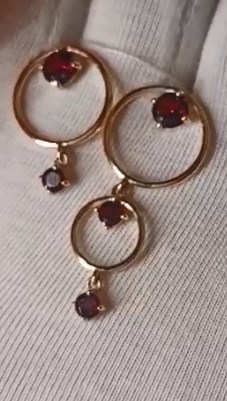 Пуссеты из золота с камнем аметист фото, цены