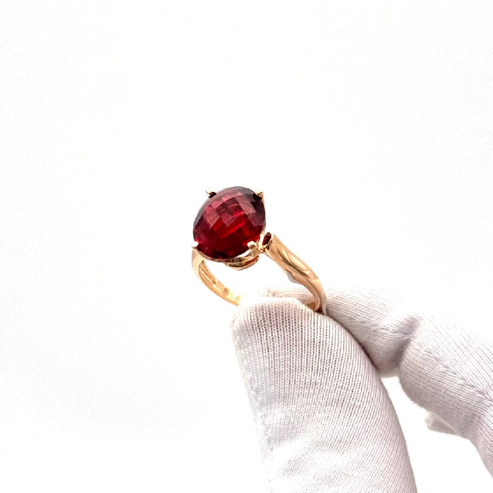 Кольцо из золота с камнем Гранат синт. фото, цены
