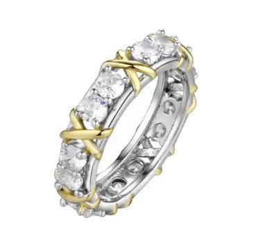 Кольцо из серебра с камнем Фианит фото, цены