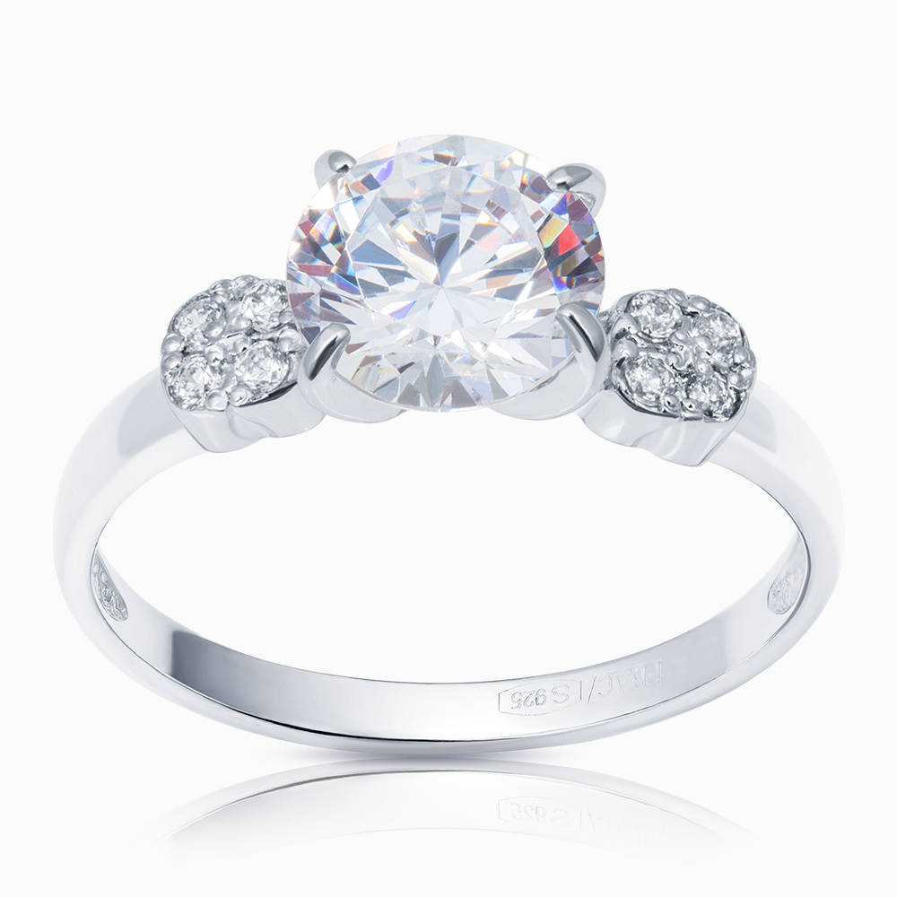 Кольцо из серебра с камнем Фианит фото, цены