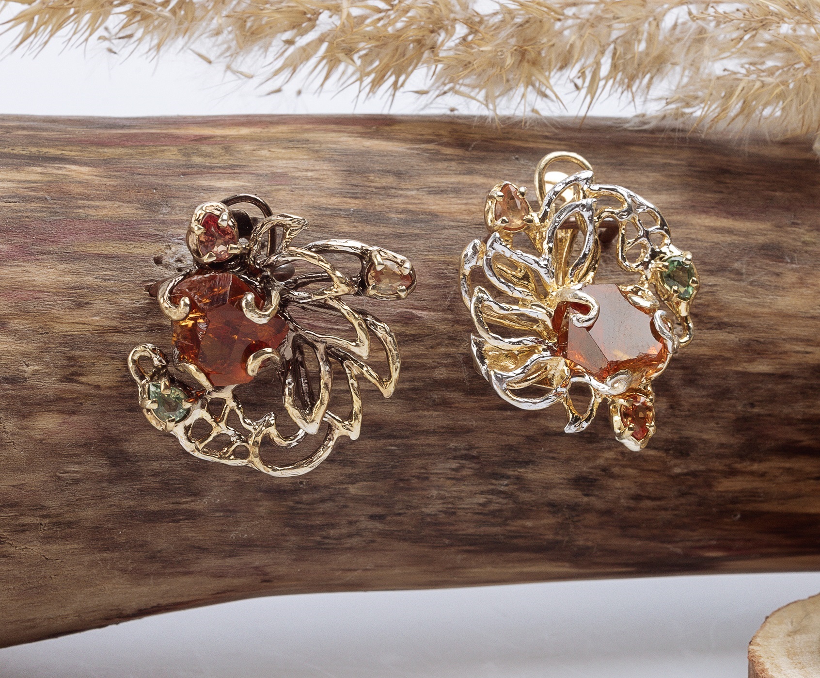 Серьги из серебра с камнем Цитрин, Бриллиант, Сапфир фото, цены