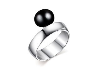 Кольцо из серебра с камнем Жемчуг фото, цены