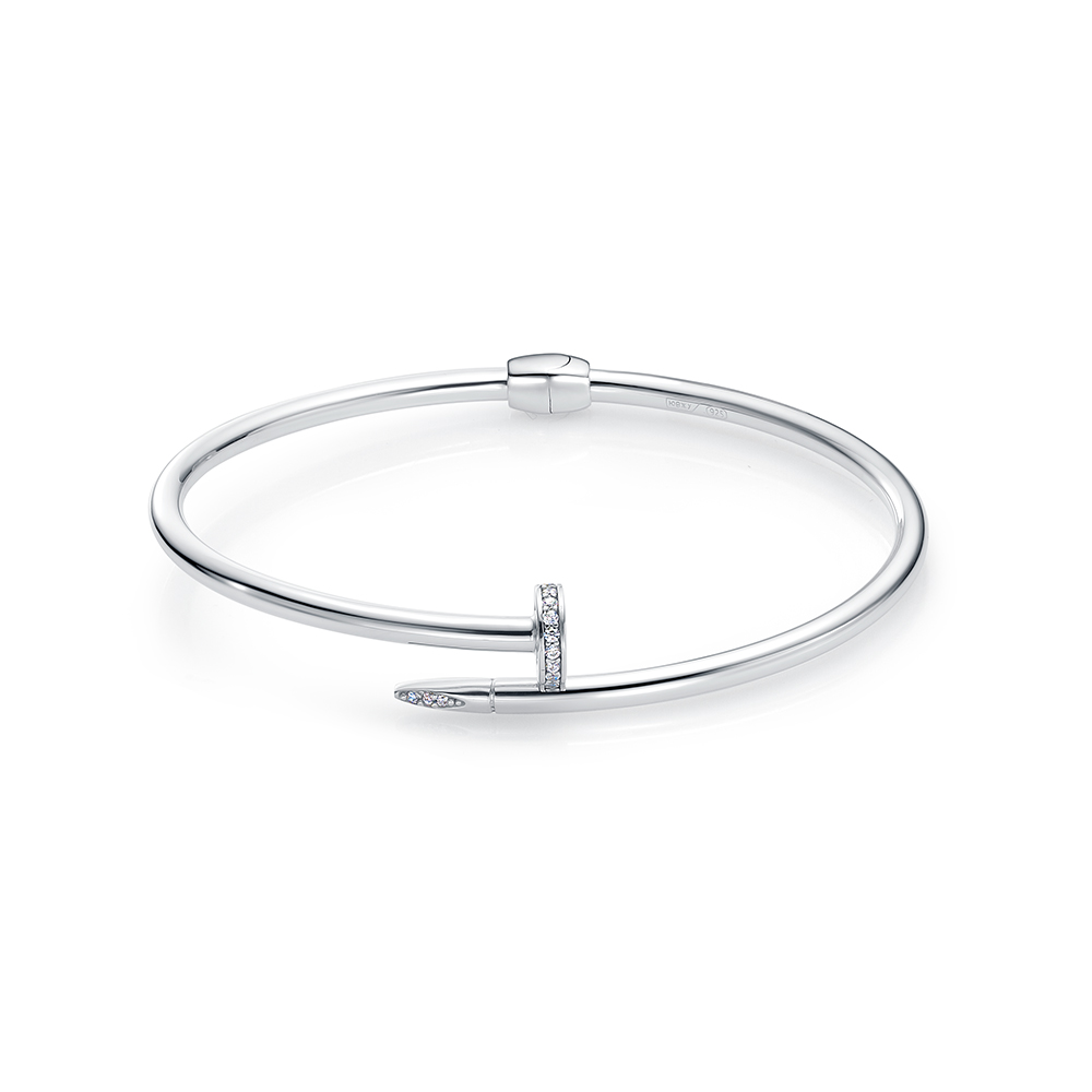 Браслет из серебра с камнем Фианит фото, цены