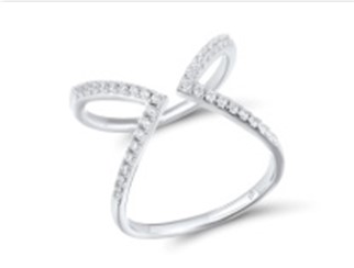 Кольцо из серебра с камнем Фианит фото, цены