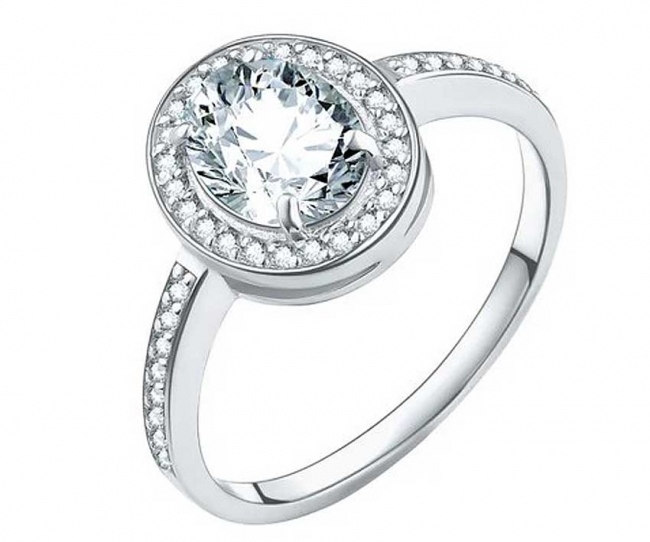 Кольцо из серебра с камнем Фианит фото, цены