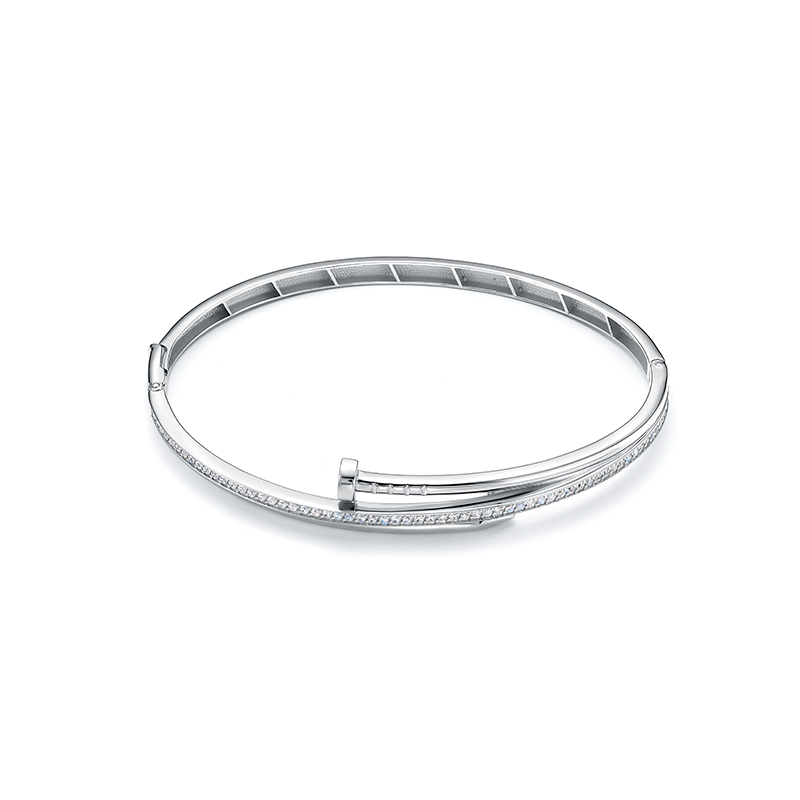 Браслет из серебра с камнем Фианит фото, цены