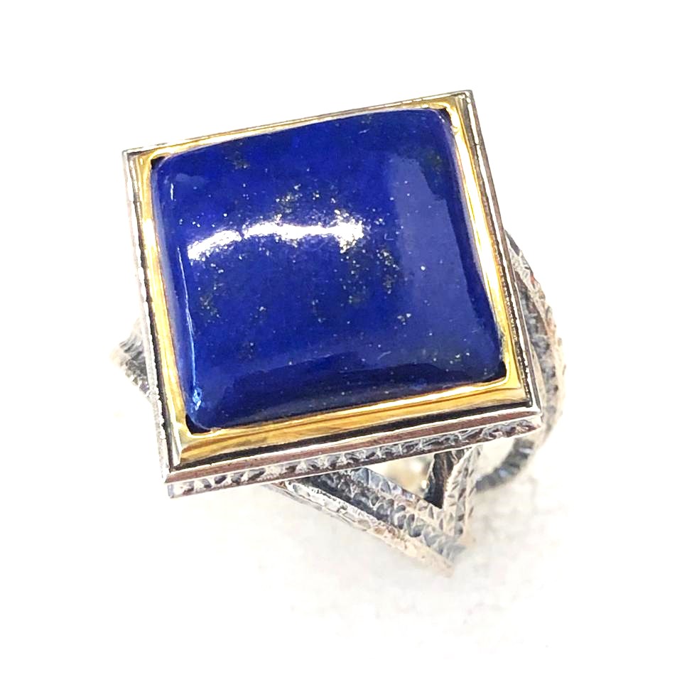 Кольцо из серебра с камнем Лазурит фото, цены