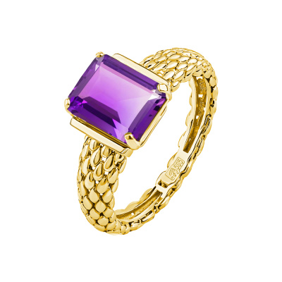 Кольцо из золота с камнем аметист фото, цены