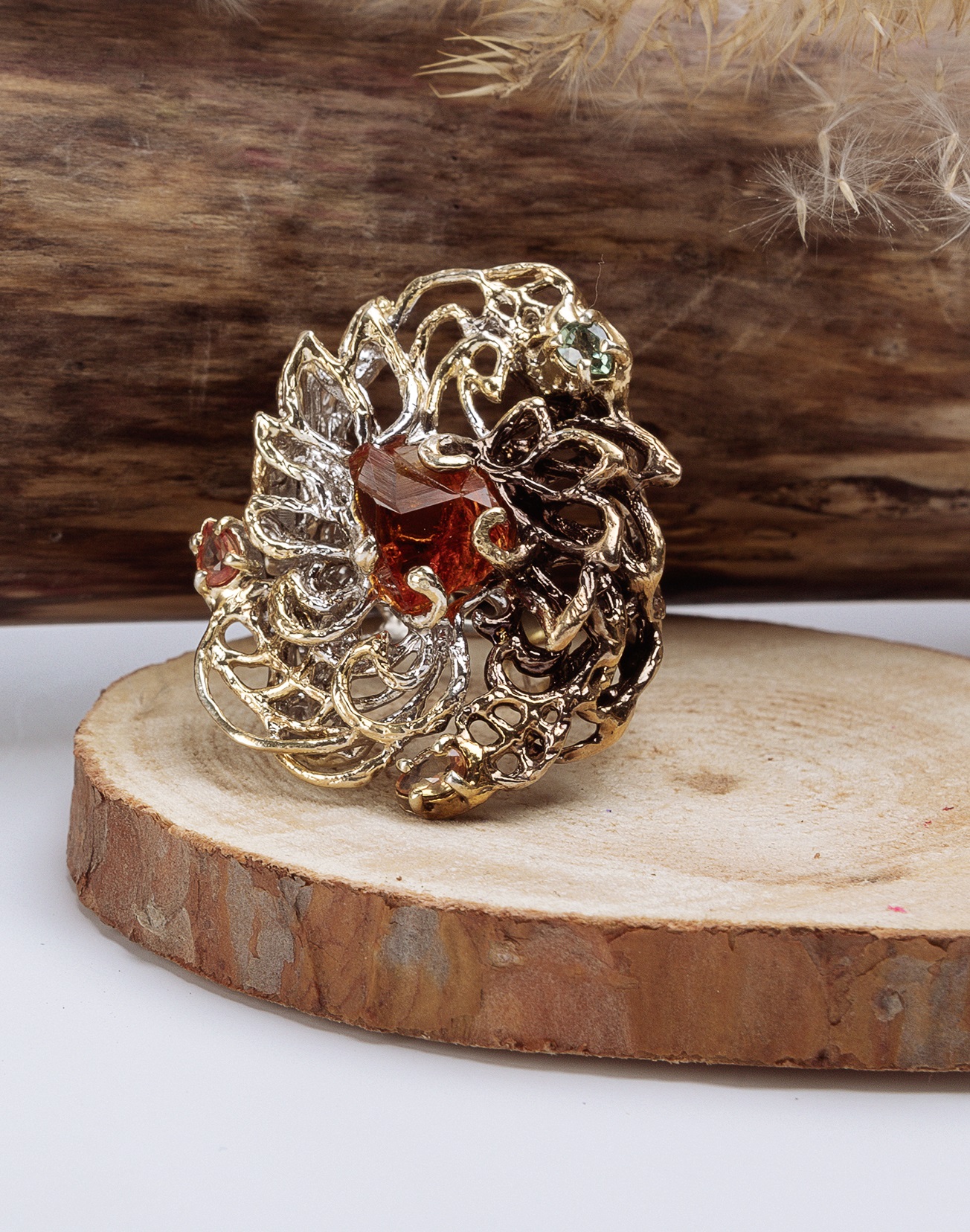 Кольцо из серебра с камнем Цитрин, Бриллиант, Сапфир фото, цены