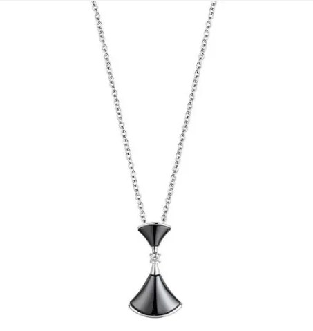 Колье из серебра с камнем Фианит, вставками керамики фото, цены