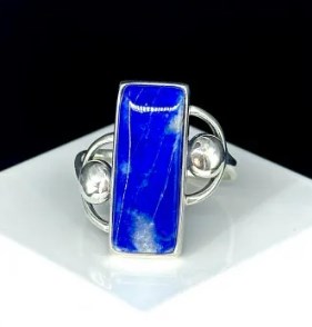 Кольцо из серебра с камнем Обсидиан фото, цены