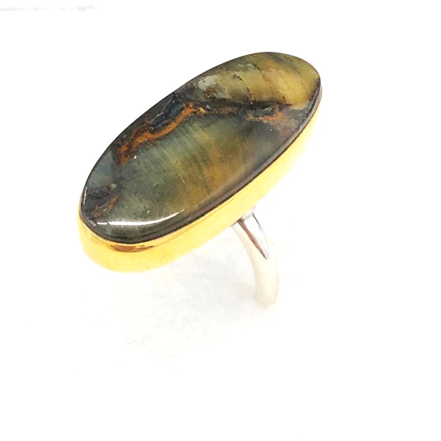 Кольцо из серебра с камнем Тигровый глаз фото, цены