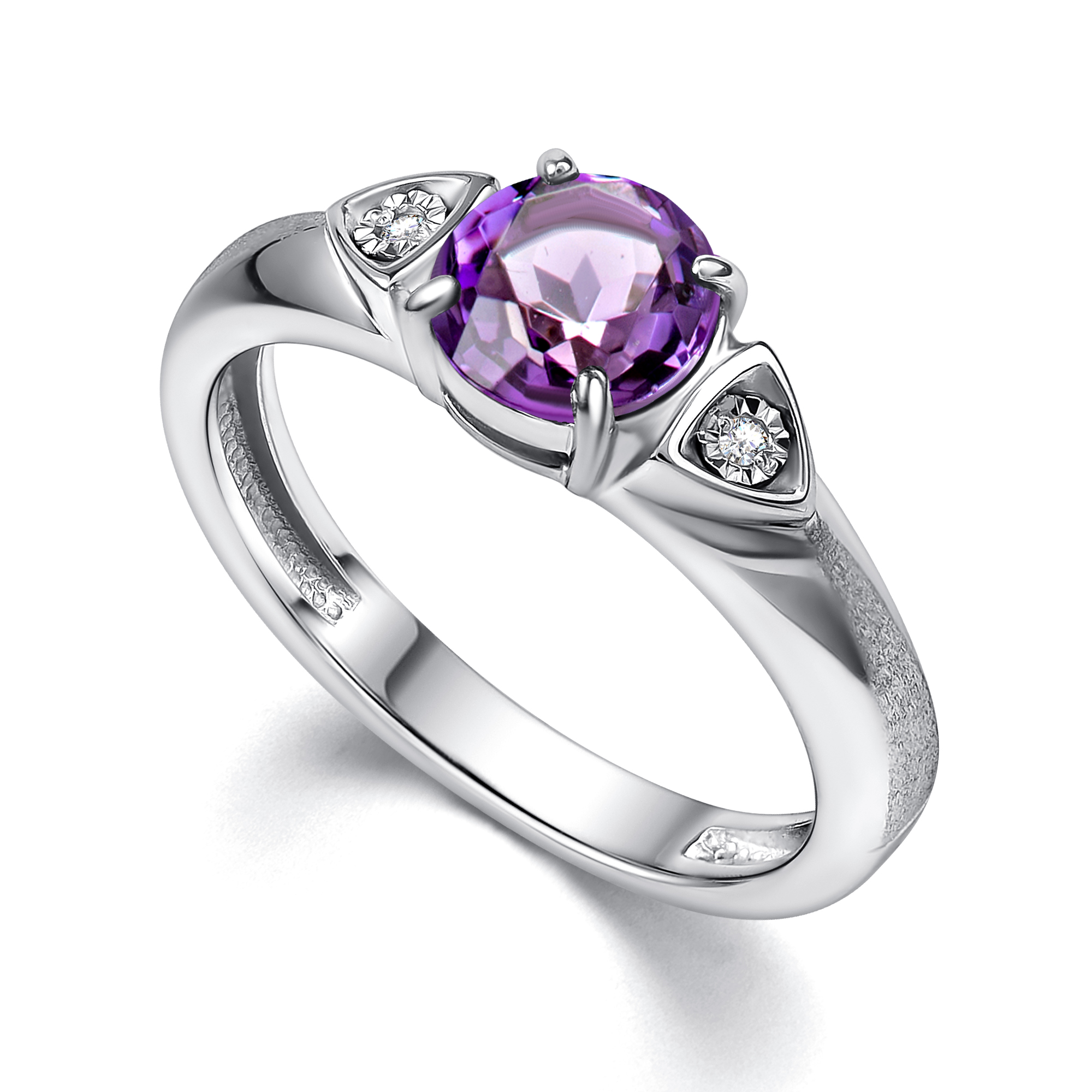 Кольцо из серебра с камнем аметист, Бриллиант фото, цены