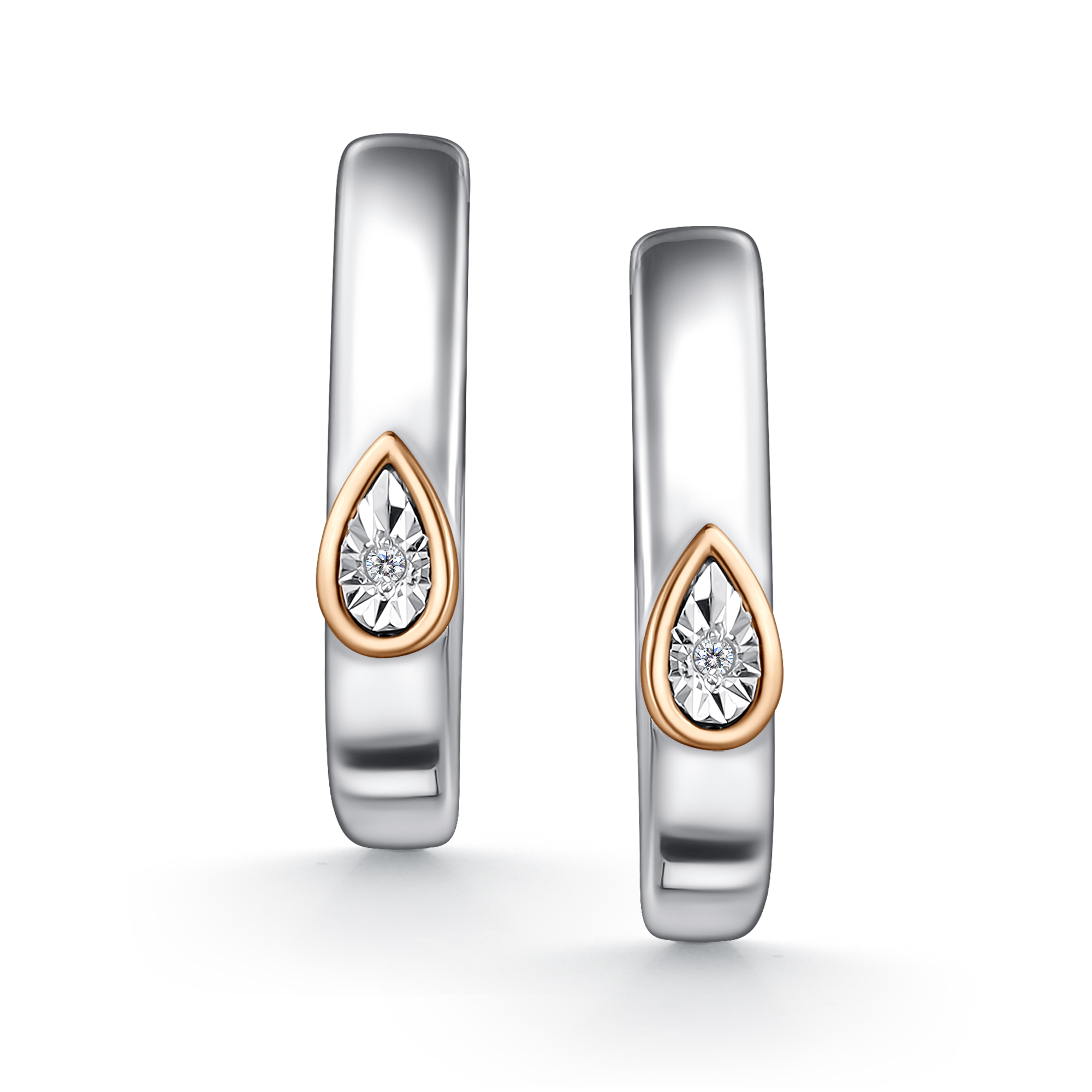 Серьги из серебра с камнем Бриллиант, вставками золота фото, цены