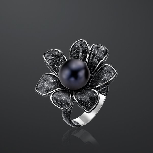 Кольцо из серебра с камнем Жемчуг фото, цены