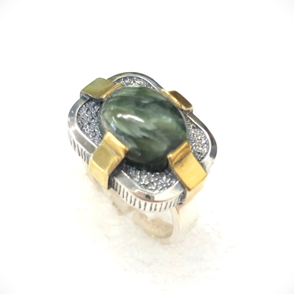 Кольцо из серебра с камнем Серафинит фото, цены