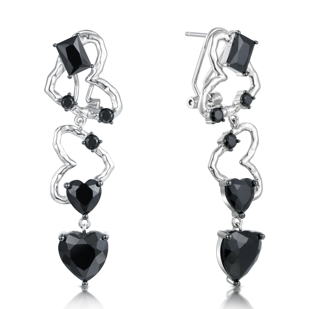 Серьги из серебра с камнем Шпинель фото, цены