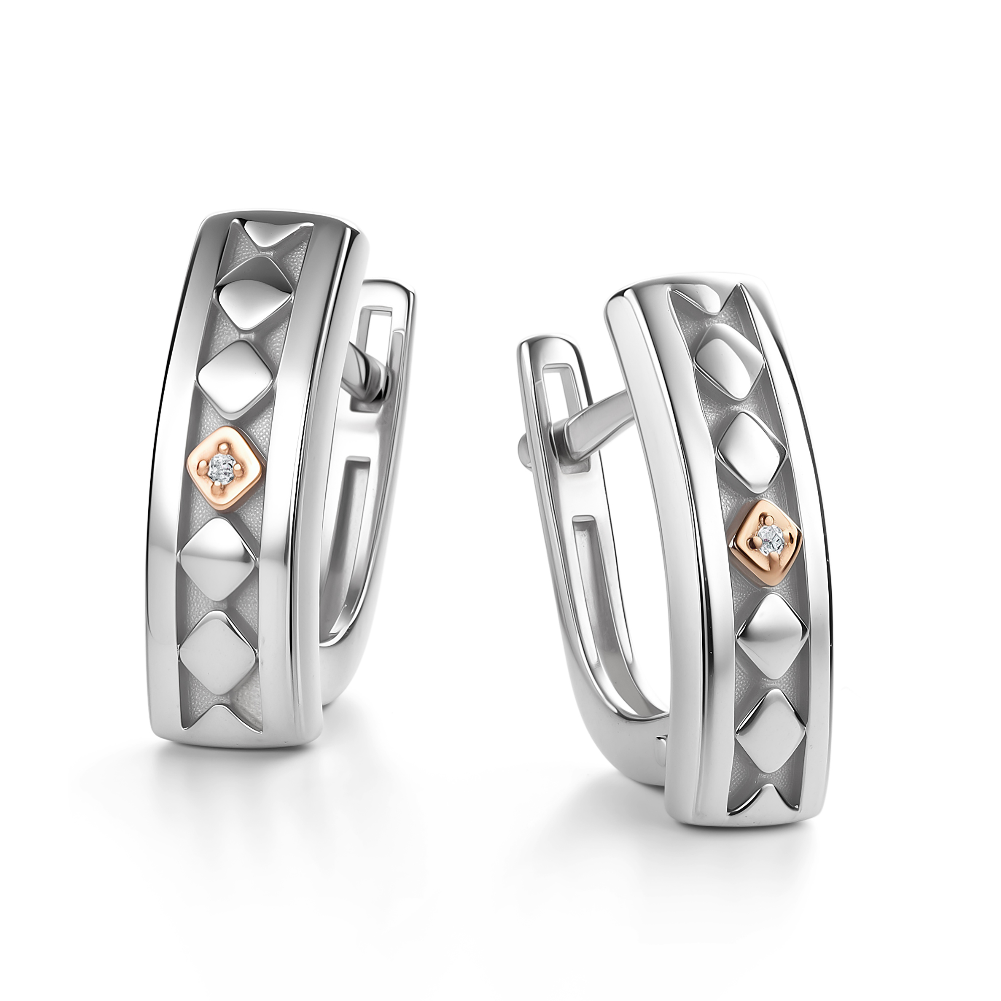 Серьги из серебра с камнем Бриллиант, вставками золота фото, цены