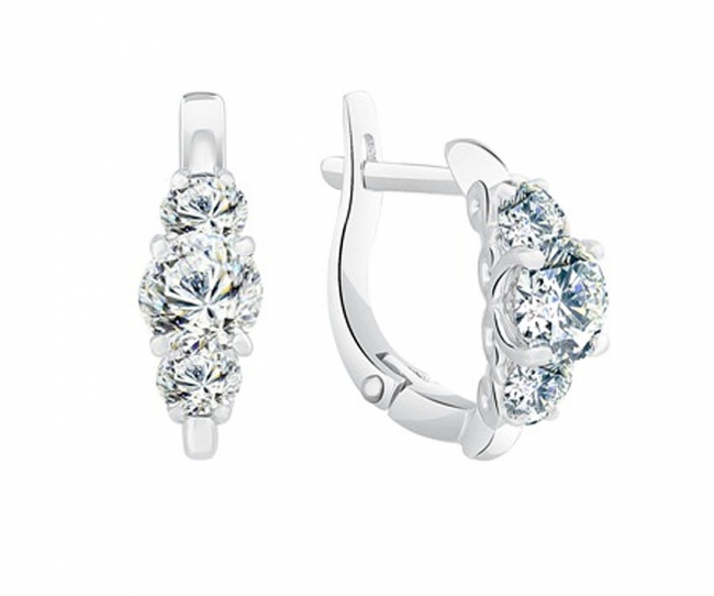 Серьги из серебра с камнем Фианит фото, цены