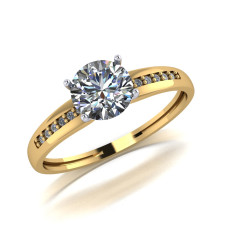 Кольцо из золота с камнем Фианит фото, цены