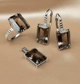 Серьги из серебра с камнем  фото, цены