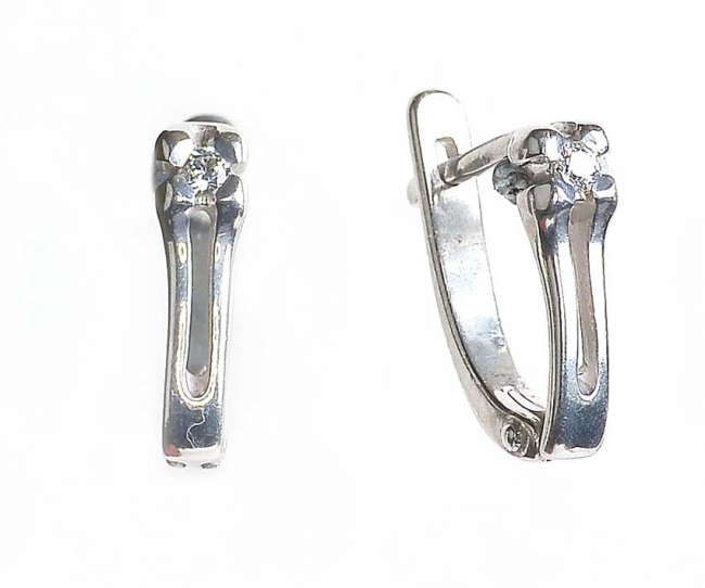 Серьги из серебра с камнем Фианит фото, цены