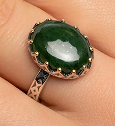 Кольцо из серебра с камнем Нефрит фото, цены