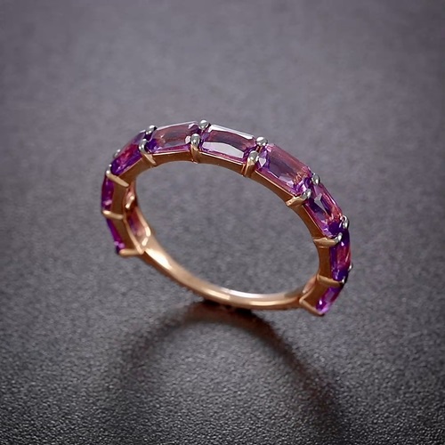 Кольцо из золота с камнем аметист фото, цены