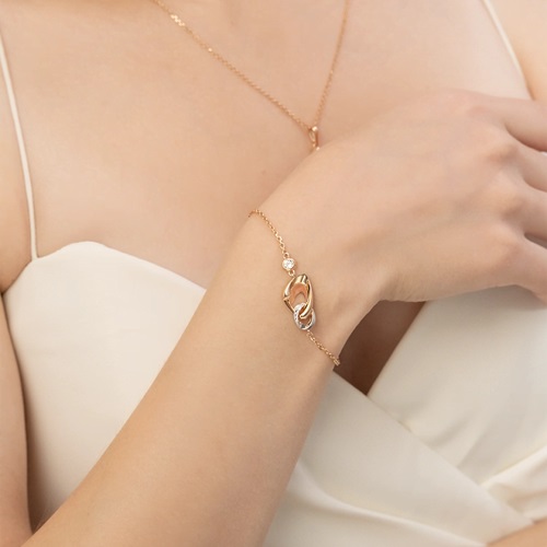 Браслет из золота с камнем Топаз фото, цены