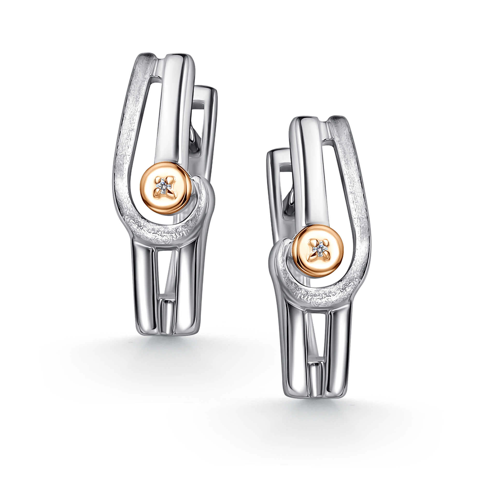 Серьги из серебра с камнем Бриллиант, вставками золота фото, цены