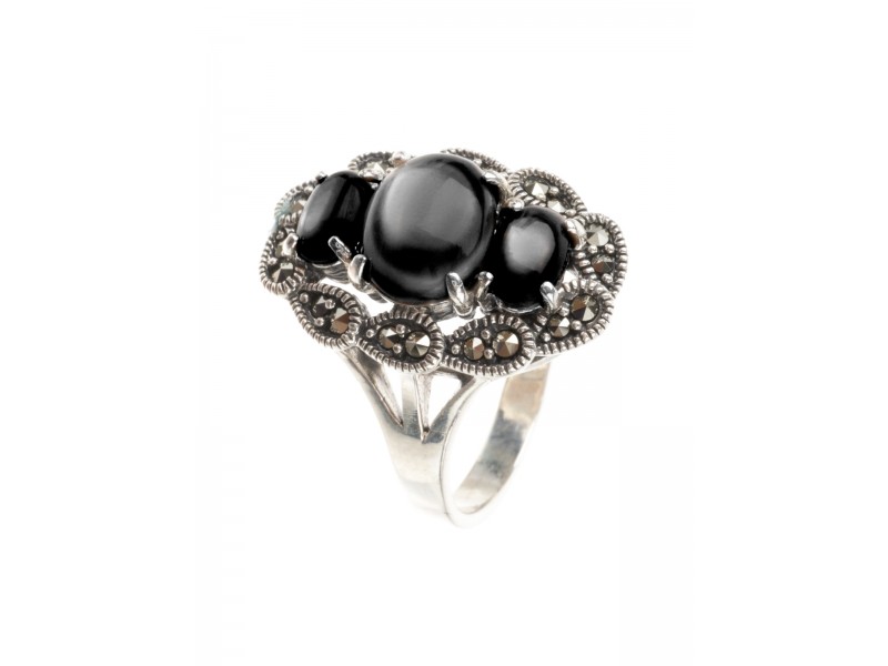 Кольцо из серебра с камнем Оникс, Марказит фото, цены