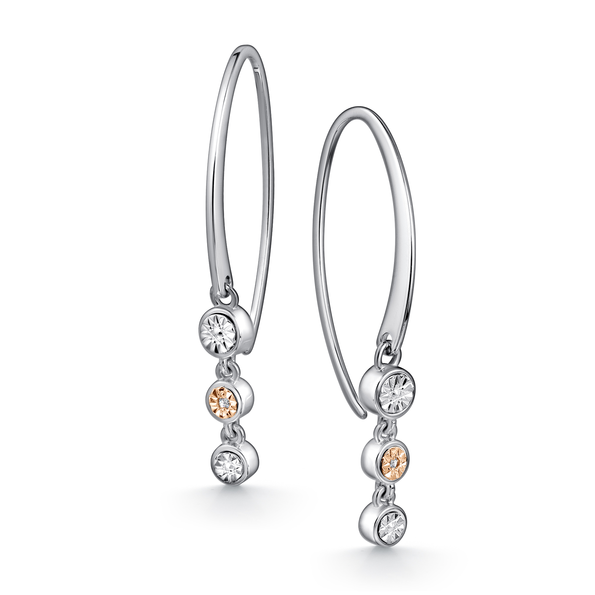 Серьги из серебра с камнем Бриллиант, вставками золота фото, цены