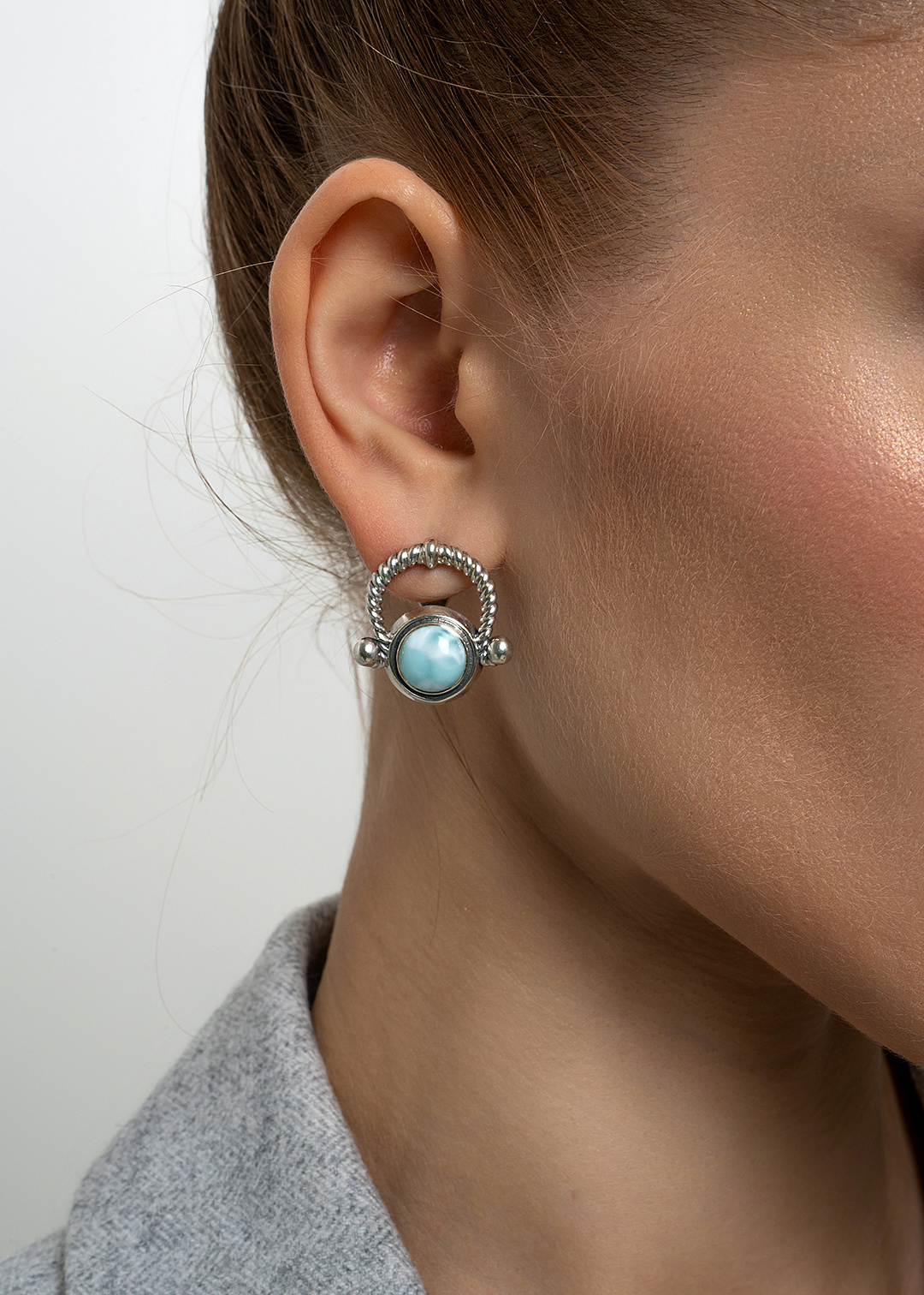 Серьги из серебра с камнем Ларимар фото, цены