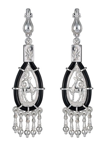 Серьги из серебра с камнем вставками каучука фото, цены