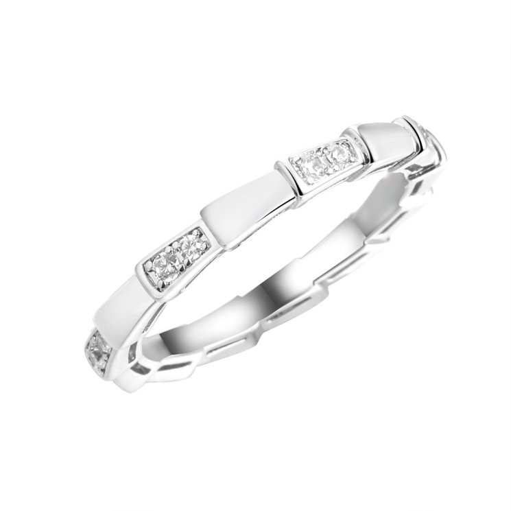 Кольцо из серебра с камнем Фианит фото, цены