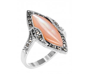 Кольцо из серебра с камнем Перламутр, Марказит фото, цены