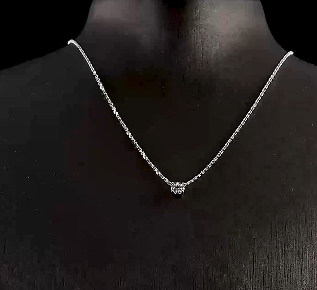 Колье из золота с камнем Бриллиант фото, цены