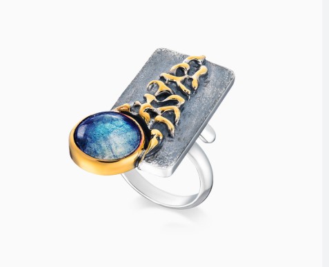 Кольцо из серебра с камнем Лабрадор фото, цены