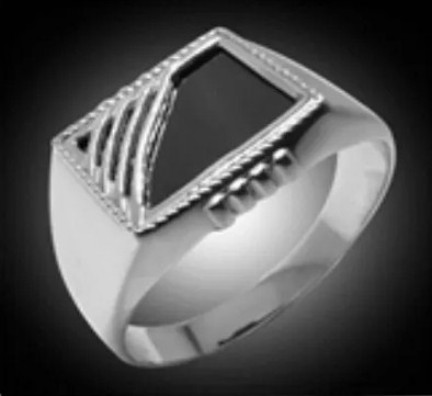 Печатка из серебра с камнем Оникс фото, цены