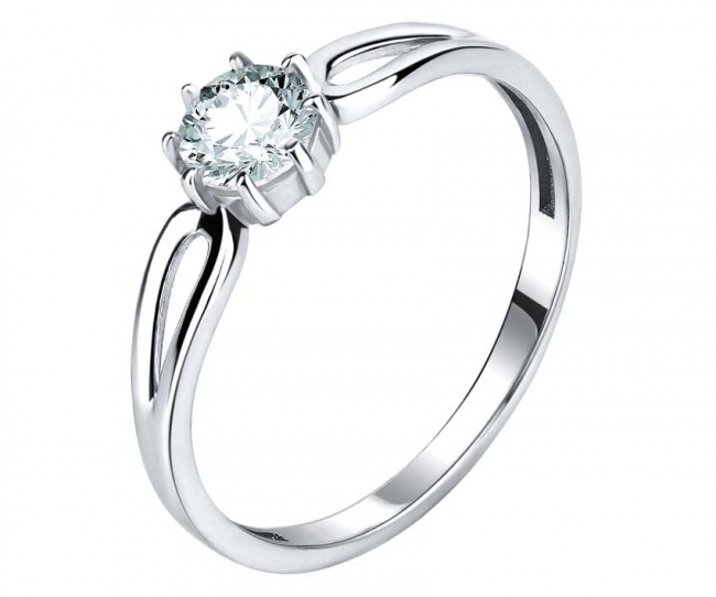 Кольцо из серебра с камнем Фианит фото, цены