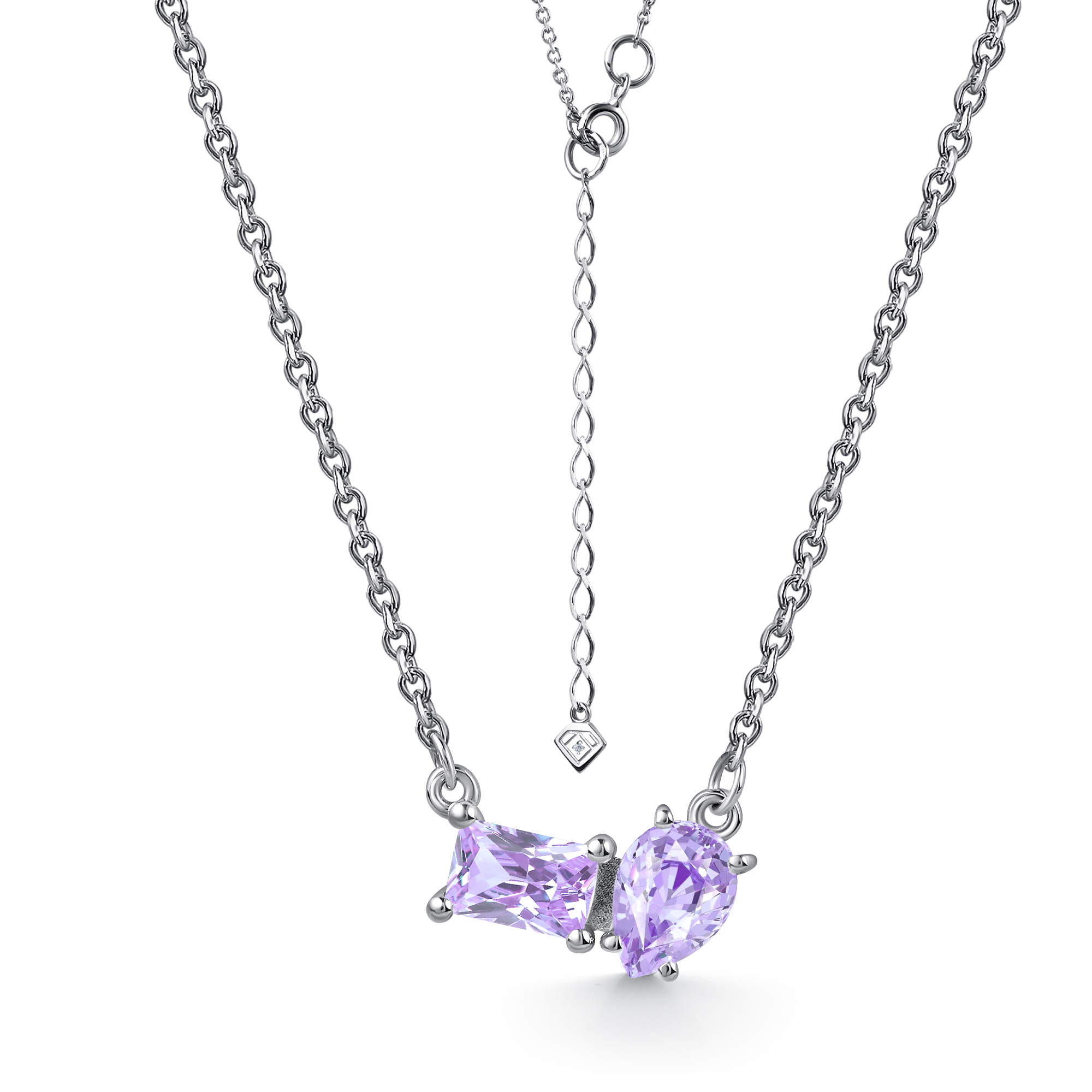 Колье из серебра с камнем Фианит фото, цены
