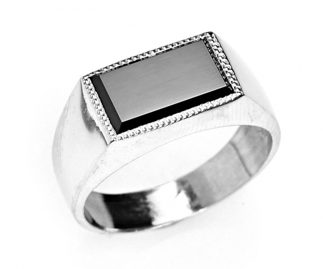 Печатка из серебра с камнем Фианит фото, цены