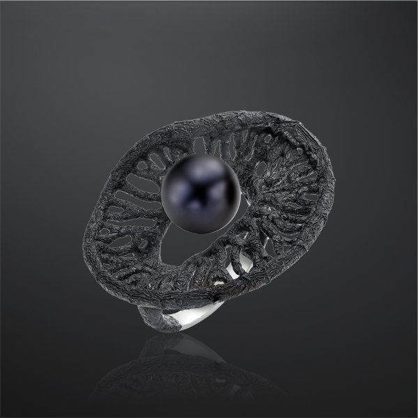 Кольцо из серебра с камнем Жемчуг, вставками эмали фото, цены