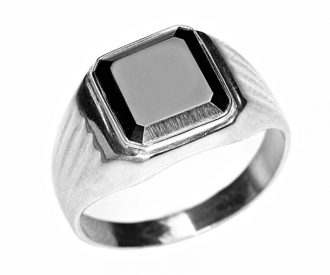 Печатка из серебра с камнем Фианит фото, цены