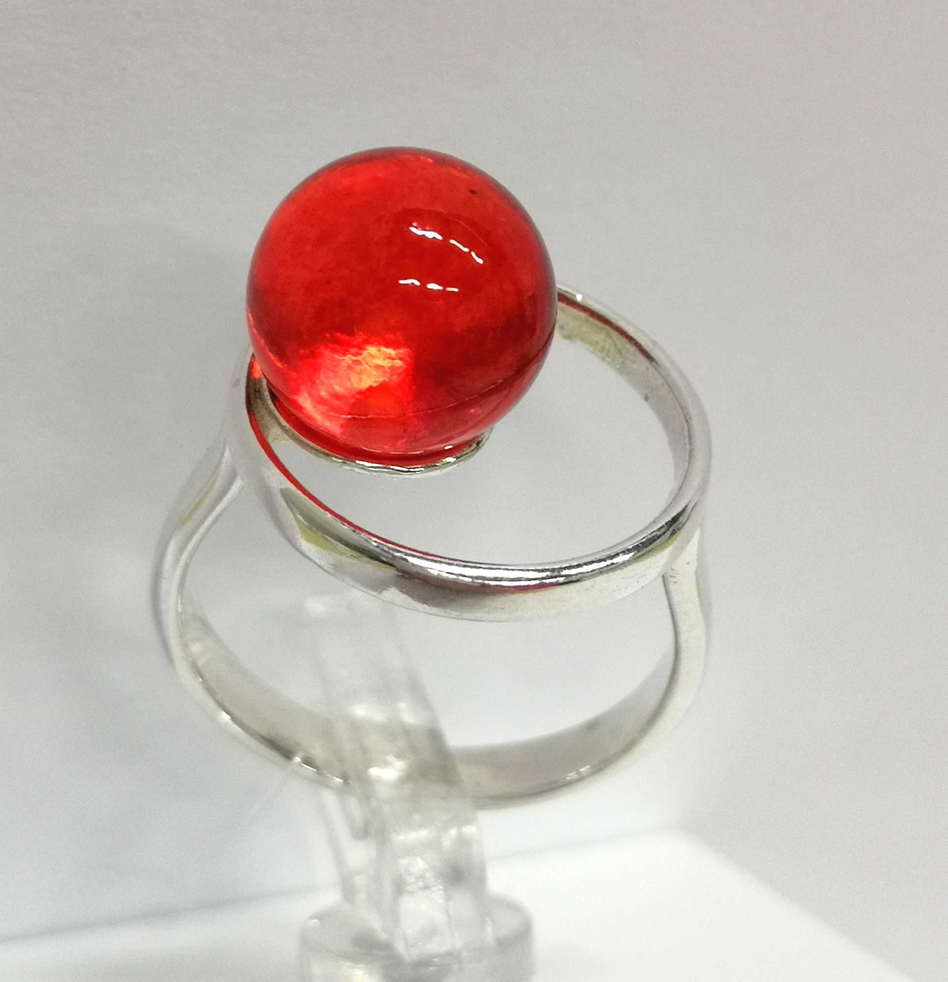 Серьги из серебра с камнем Янтарь фото, цены