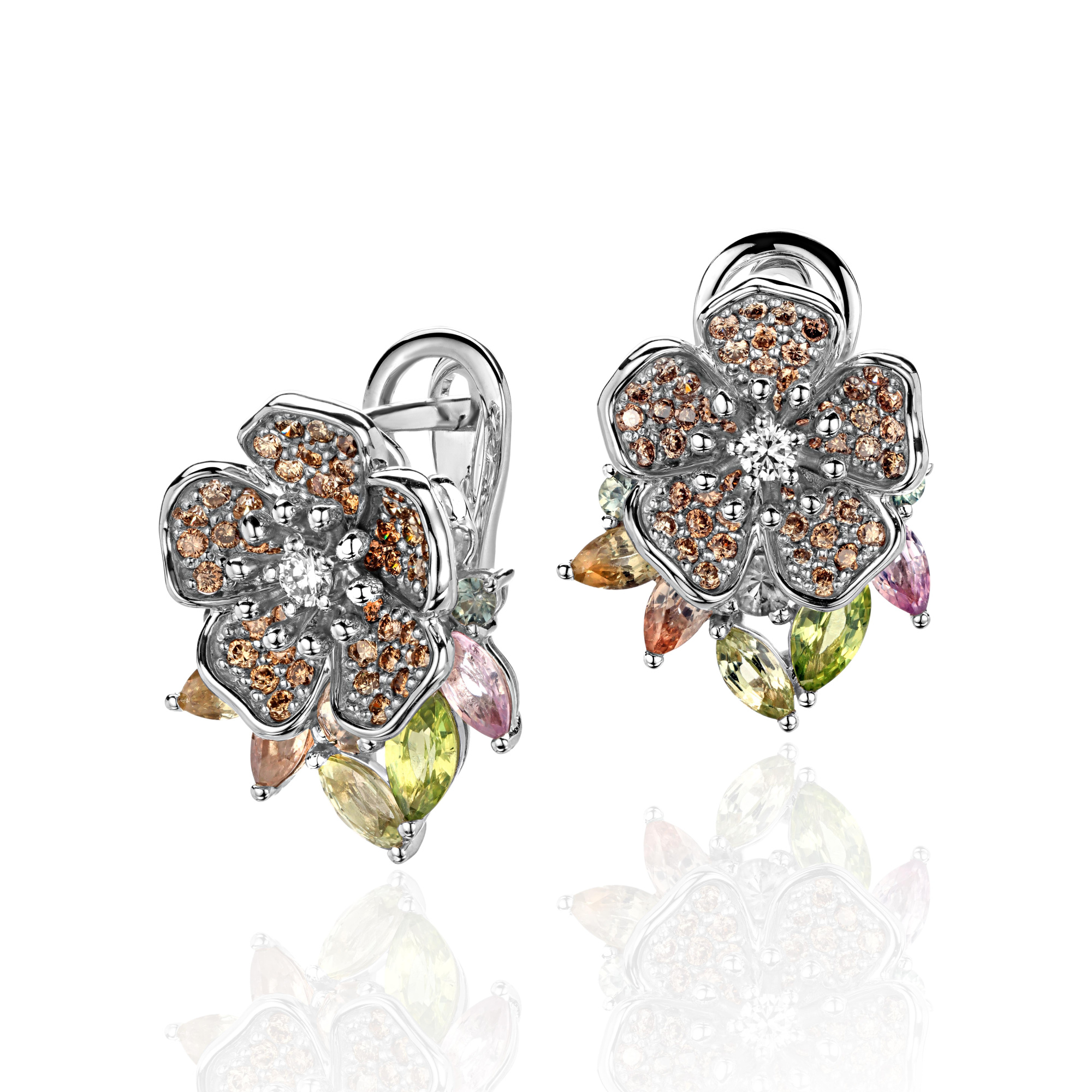 Серьги из золота с камнем Бриллиант, Сапфир фото, цены