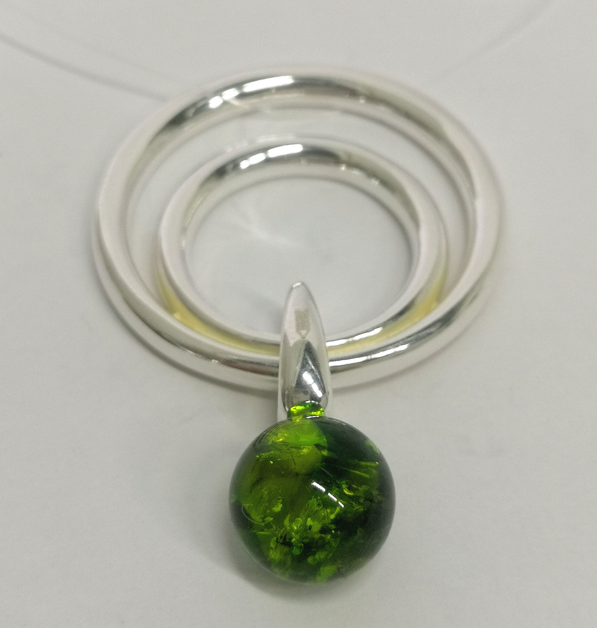 Подвеска из серебра с камнем Янтарь фото, цены